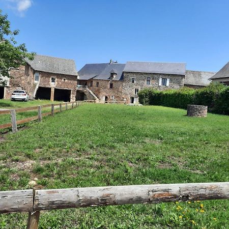 Les Gites De La Bouldoire Renaissance Rignac  Buitenkant foto
